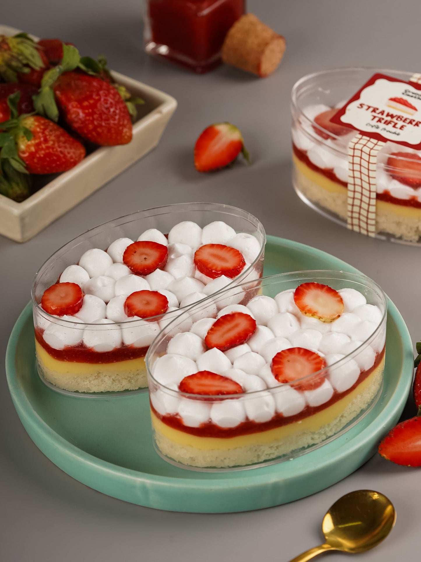 Chocolate Strawberry Cake