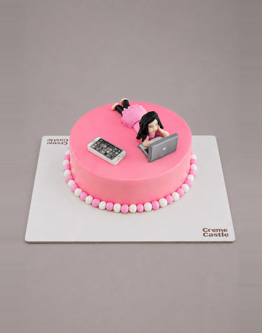Birthday Cake Designs For Wife - Workaholic Cake Design for Women - Designer Cake in Gurgaon