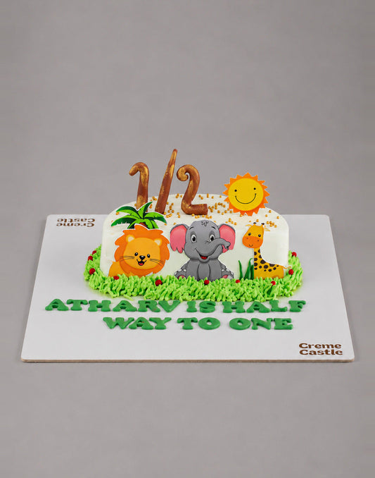 6 Months Cake in Jungle by Creme Castle