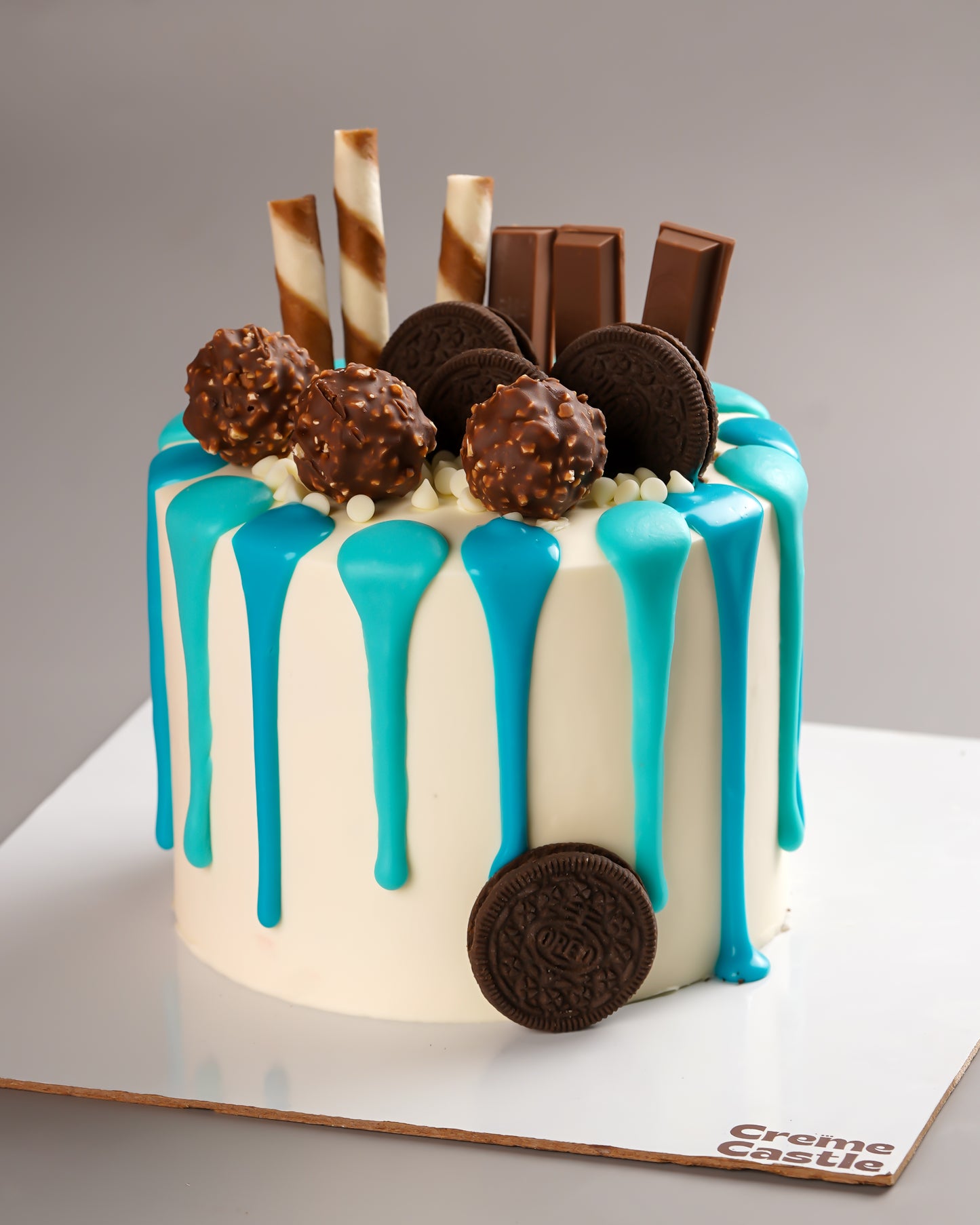 Chocolate Drip Cake - Creme Castle