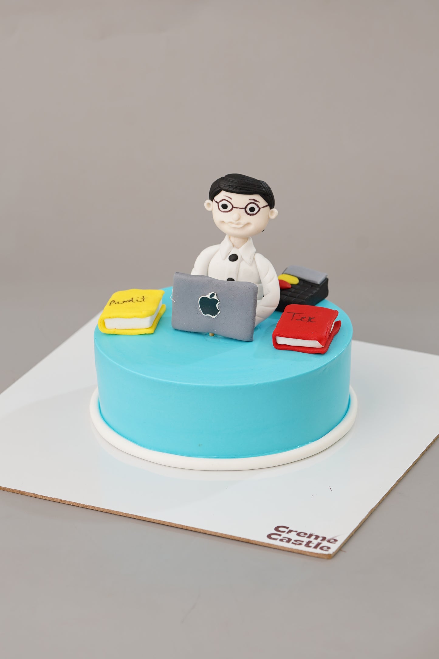Accountant Finance Cake. Cake Designs For husband. Noida & Gurgaon