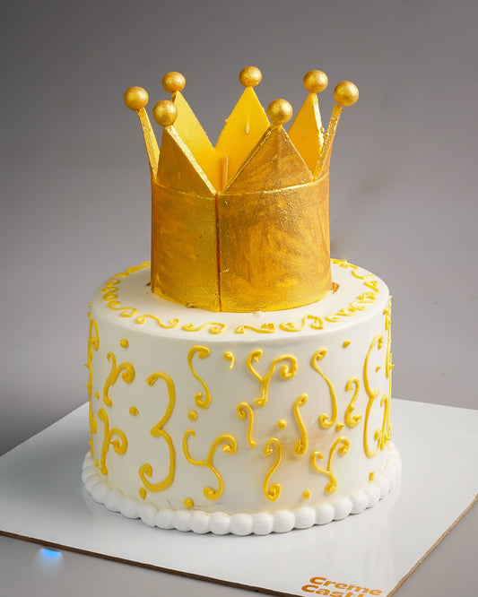 Crown Design Cake - Creme Castle