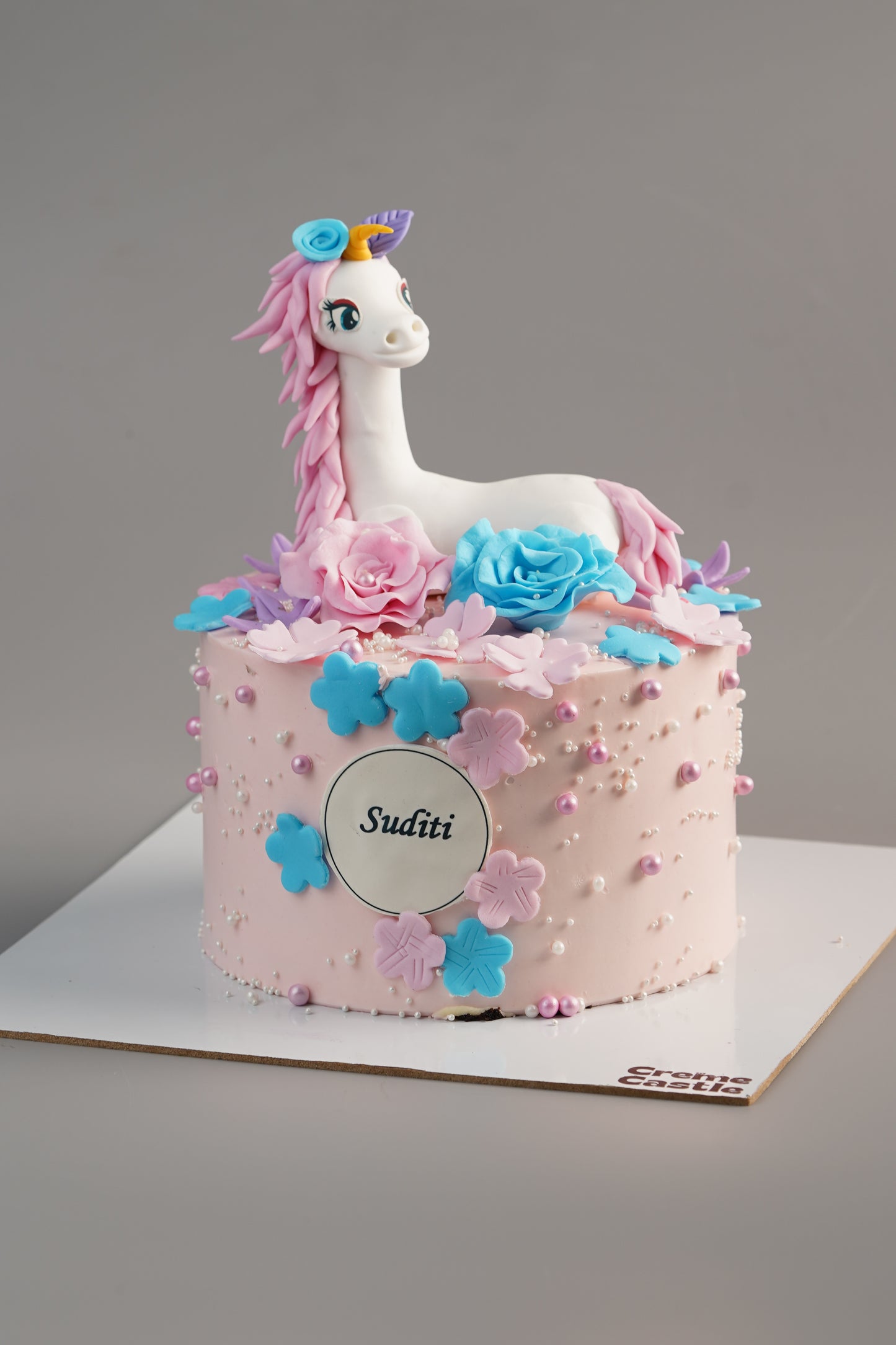 Unicorn Lush Hair Cake
