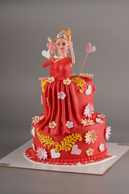 Barbie Design Cake - Creme Castle