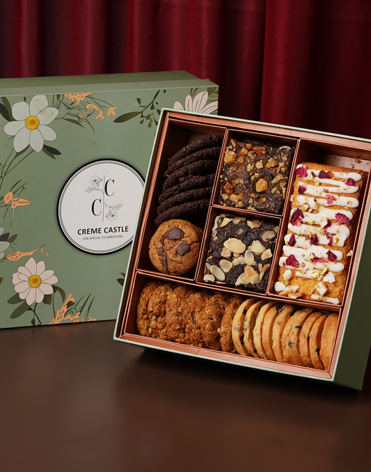 Sweet Signature Gift Hamper - Creme Castle