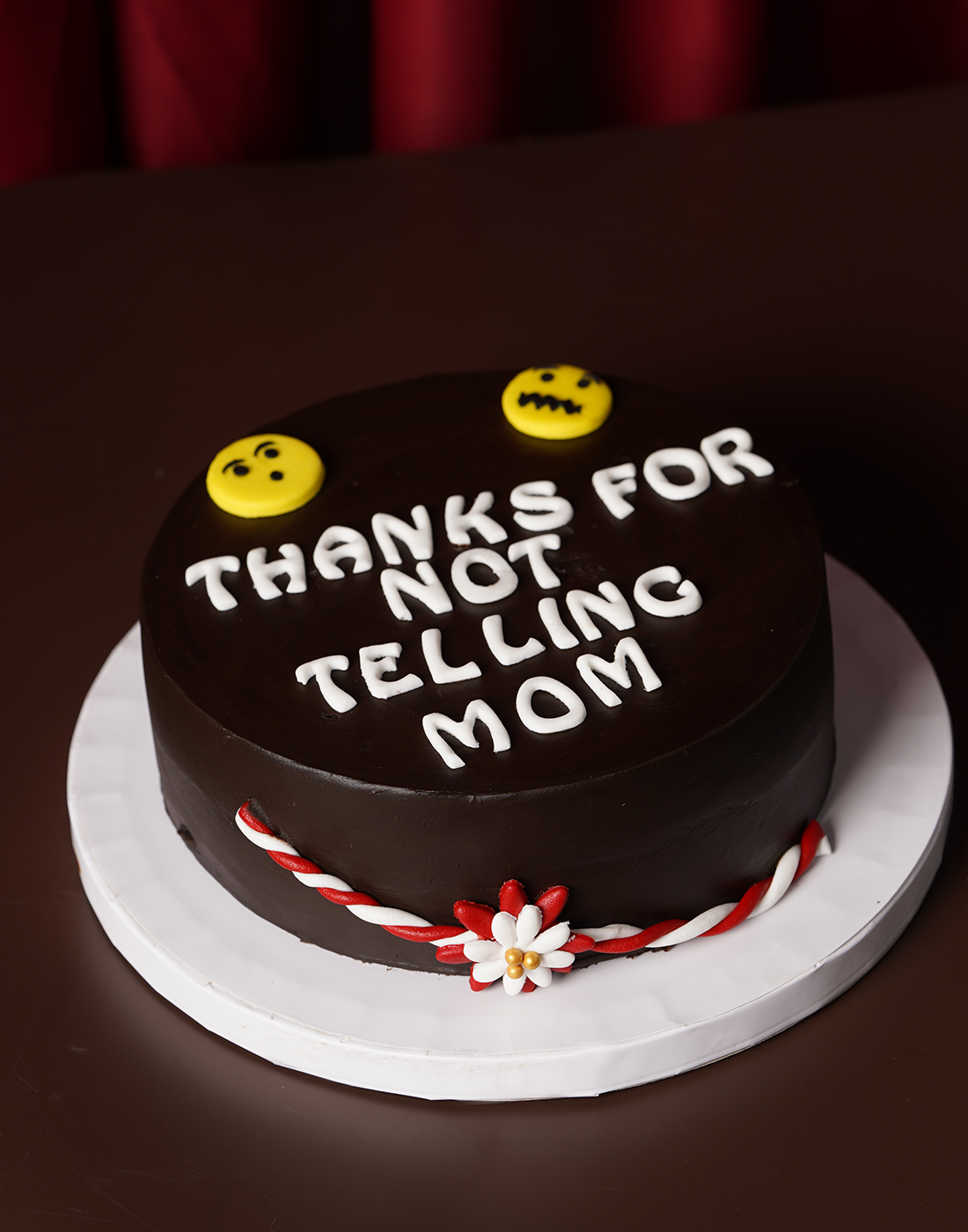 Rakhi Secrets Cake
