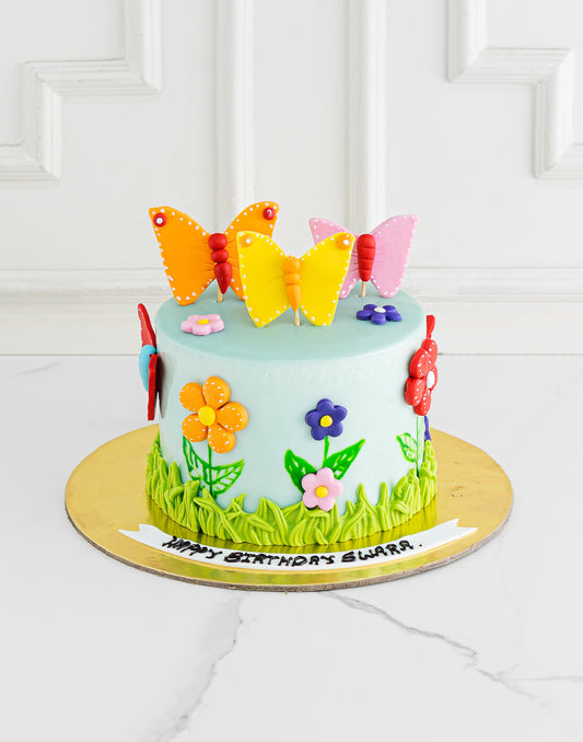 Butterfly theme cake by Creme Castle