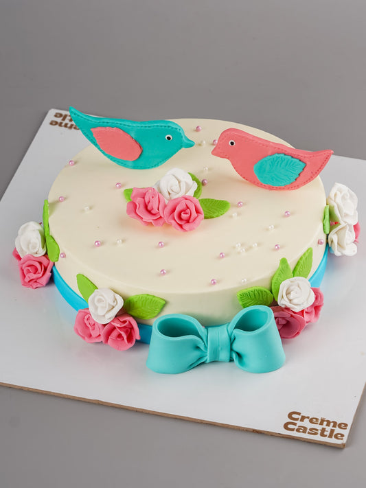 Bird love floral cake - Creme Castle