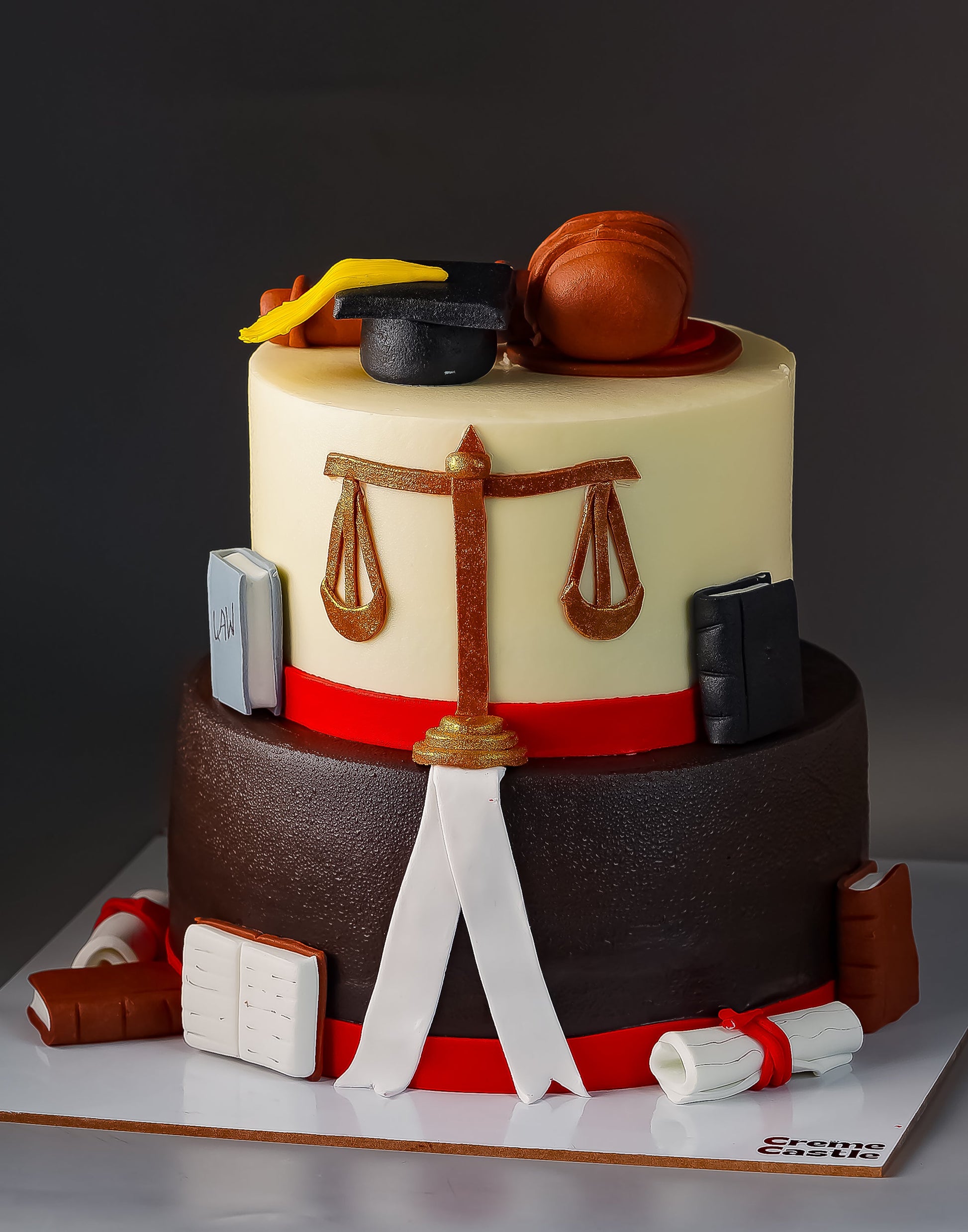 Lawyer Cake - Creme Castle