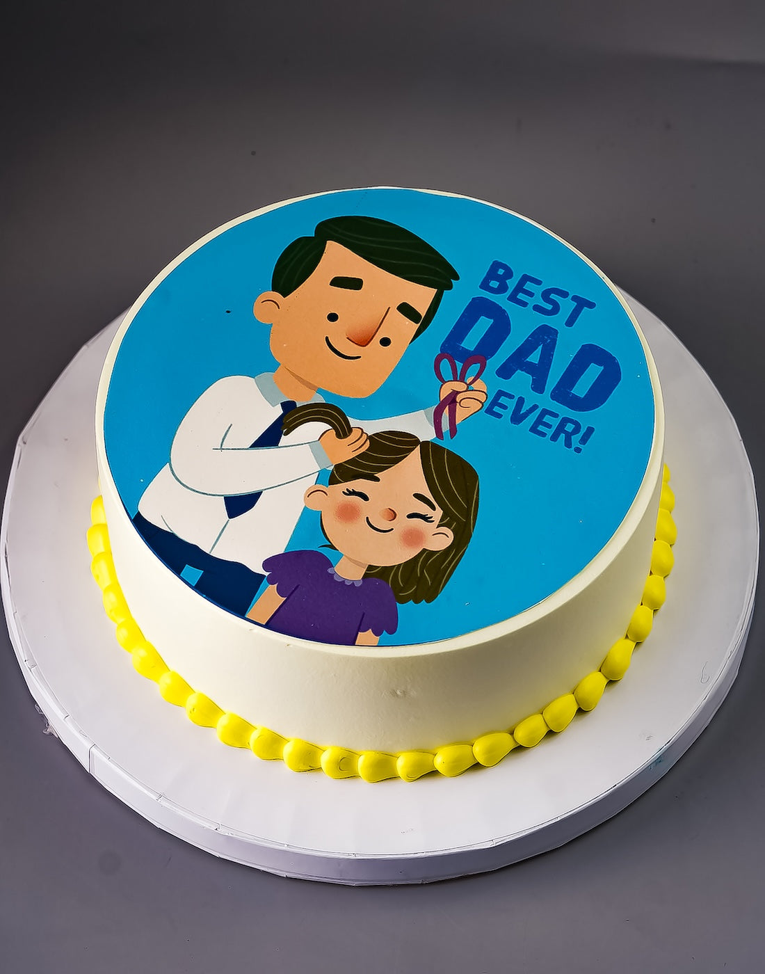 Fathers Day Daughter Cake Creme Castle