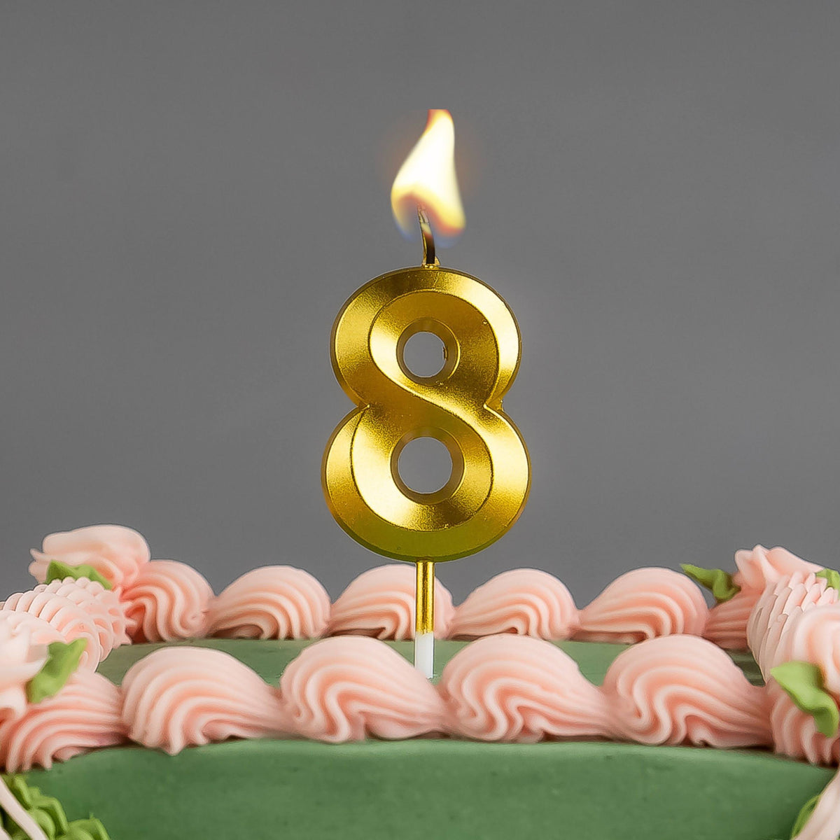 8 Number Candle – Creme Castle