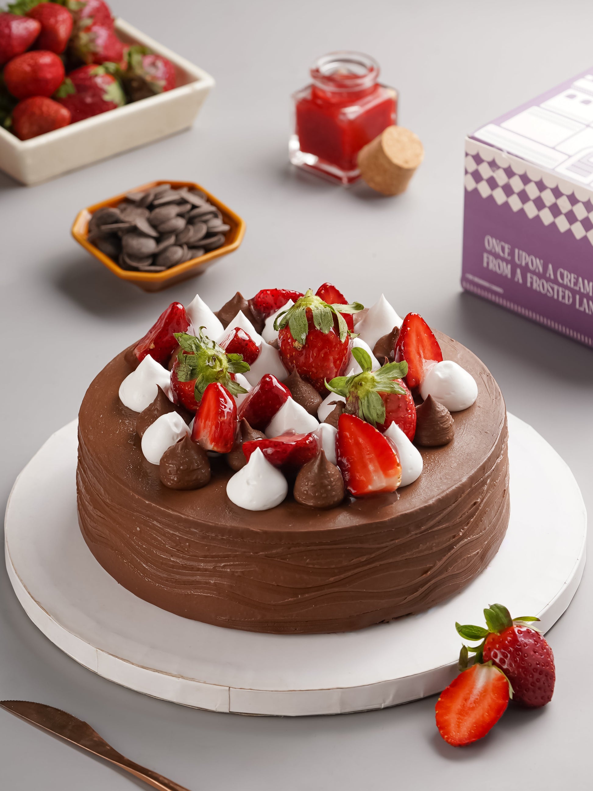 Chocolate Strawberry Cake