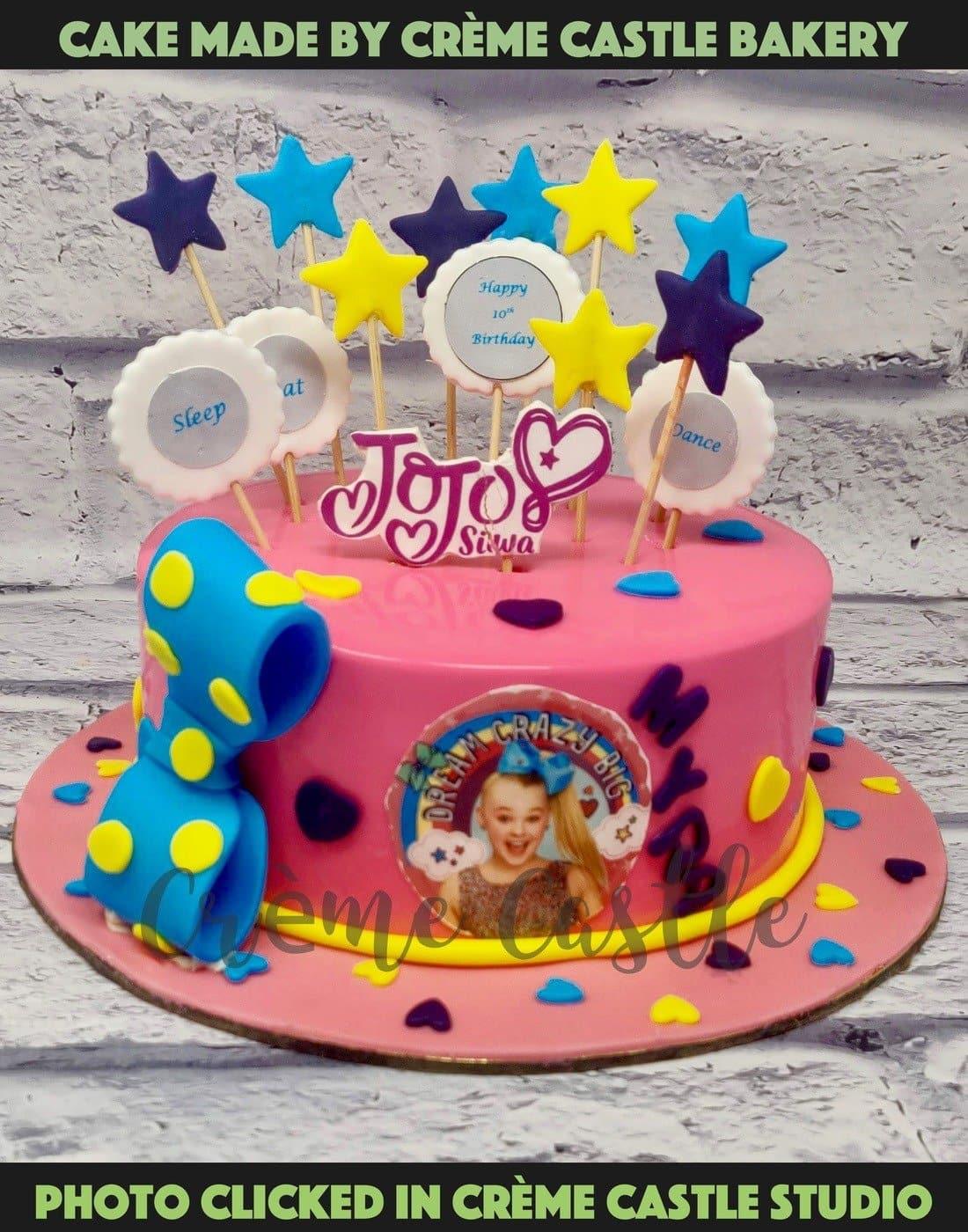 Peppy Teenager cake - Creme Castle