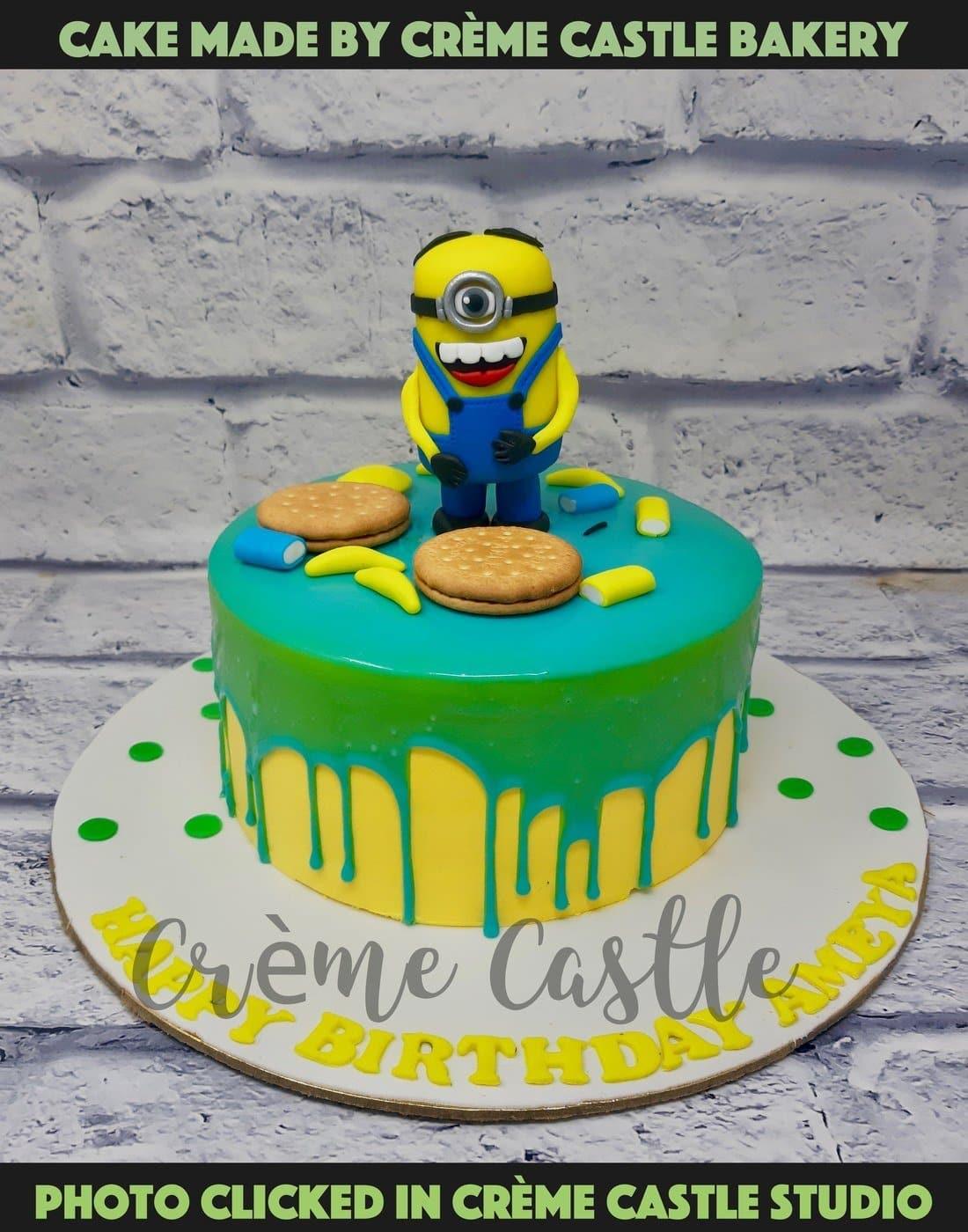 Minion on Cake - Creme Castle