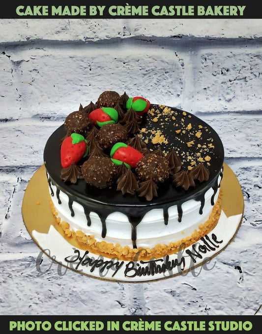 Chocolate Strawberry Theme Cake - Creme Castle