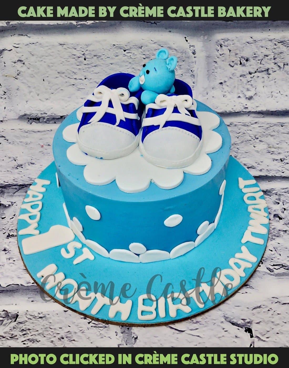 Blue Shoes Theme Cake by Creme Castle