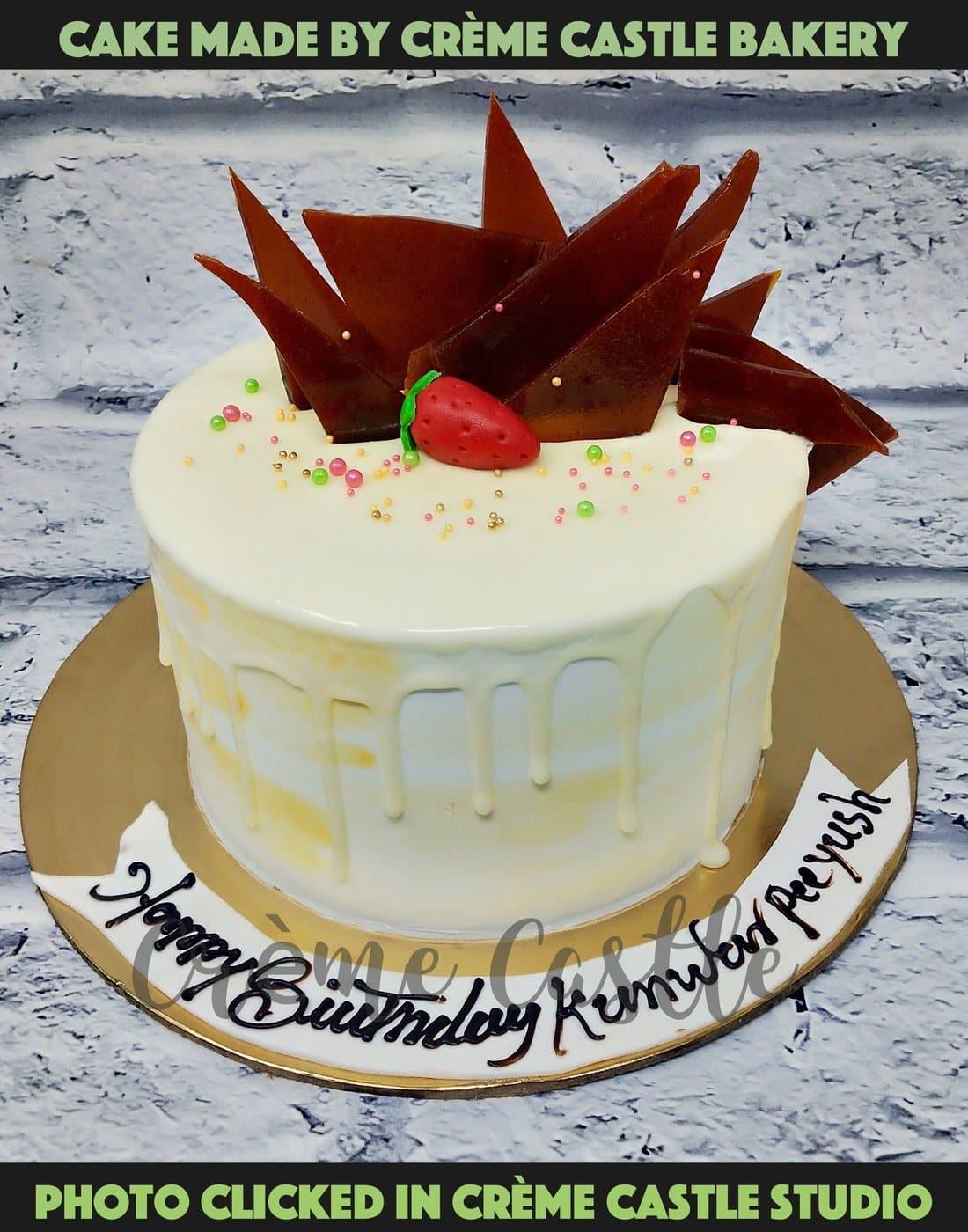 White Drip Cake - Creme Castle