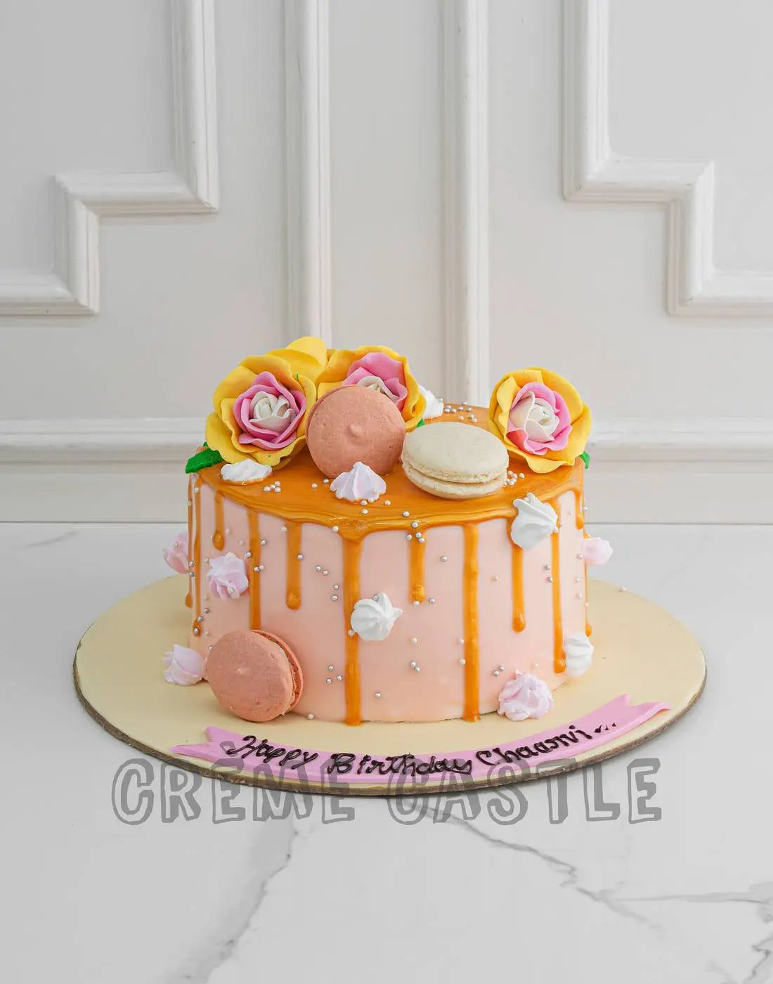 Elegant Drip Cake - Creme Castle