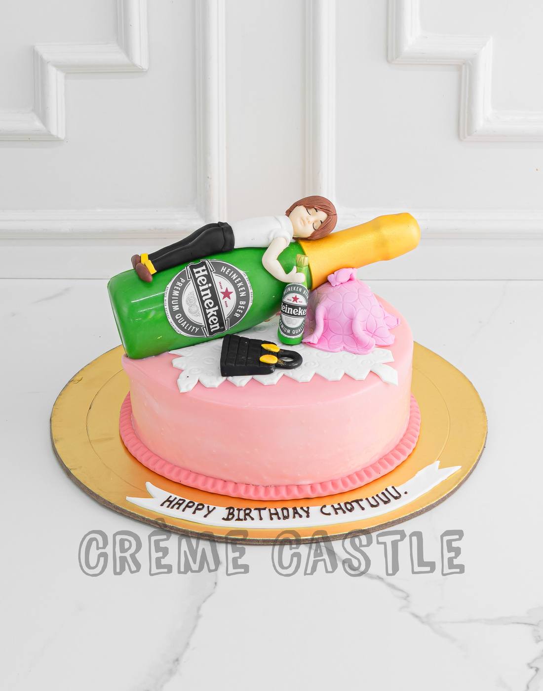 Drunk Wine Love Cake - Creme Castle