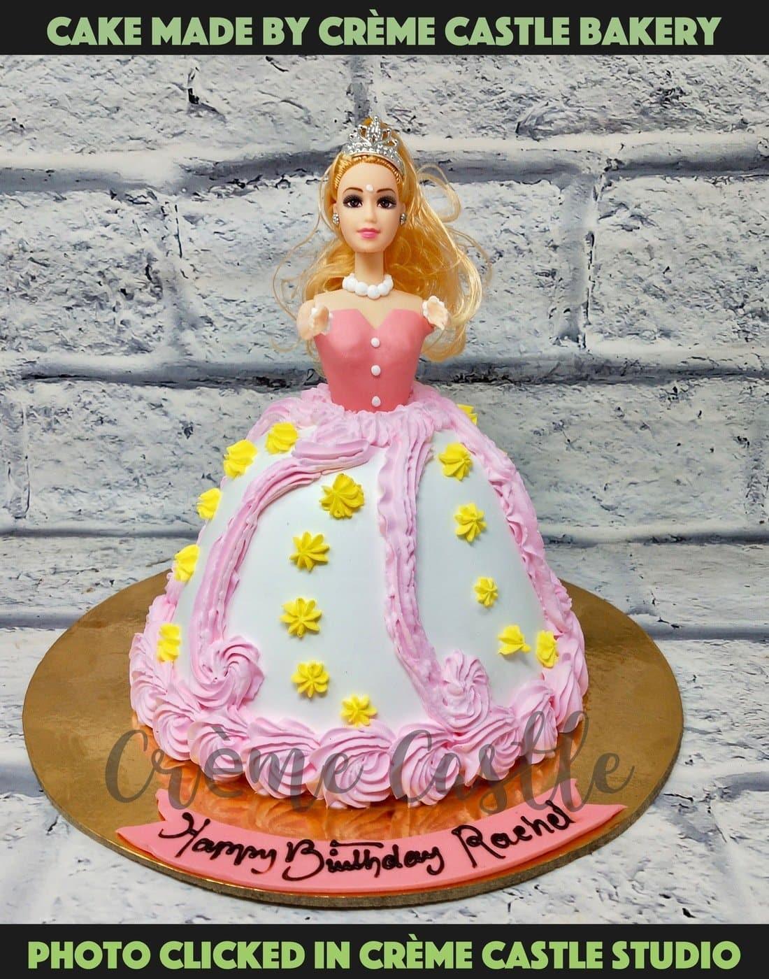Amazon.com: DecoPac Disney Princess Doll Signature Cake DecoSet Cake  Topper, Rapunzel, 11