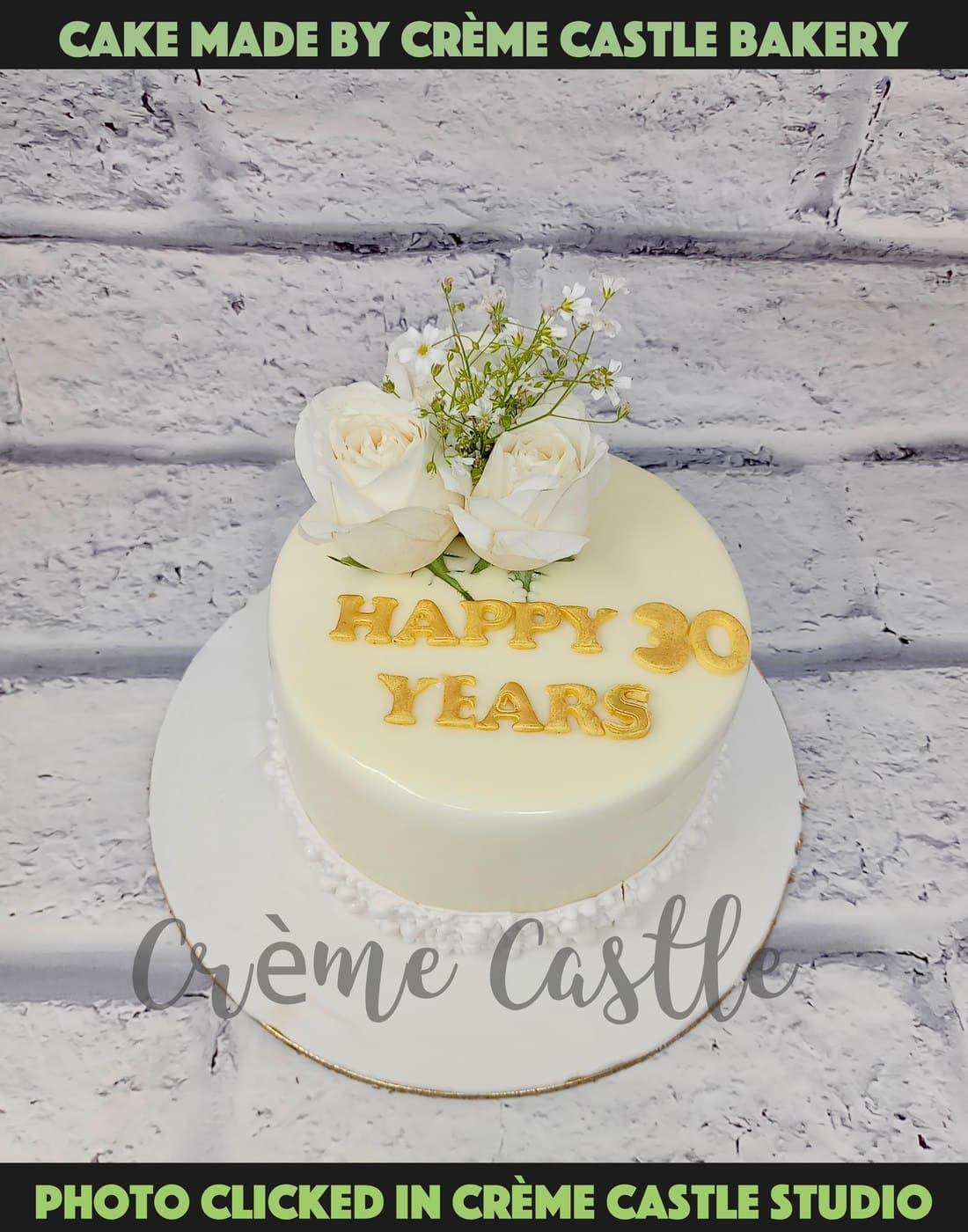 White Rose Gold Cake - Creme Castle