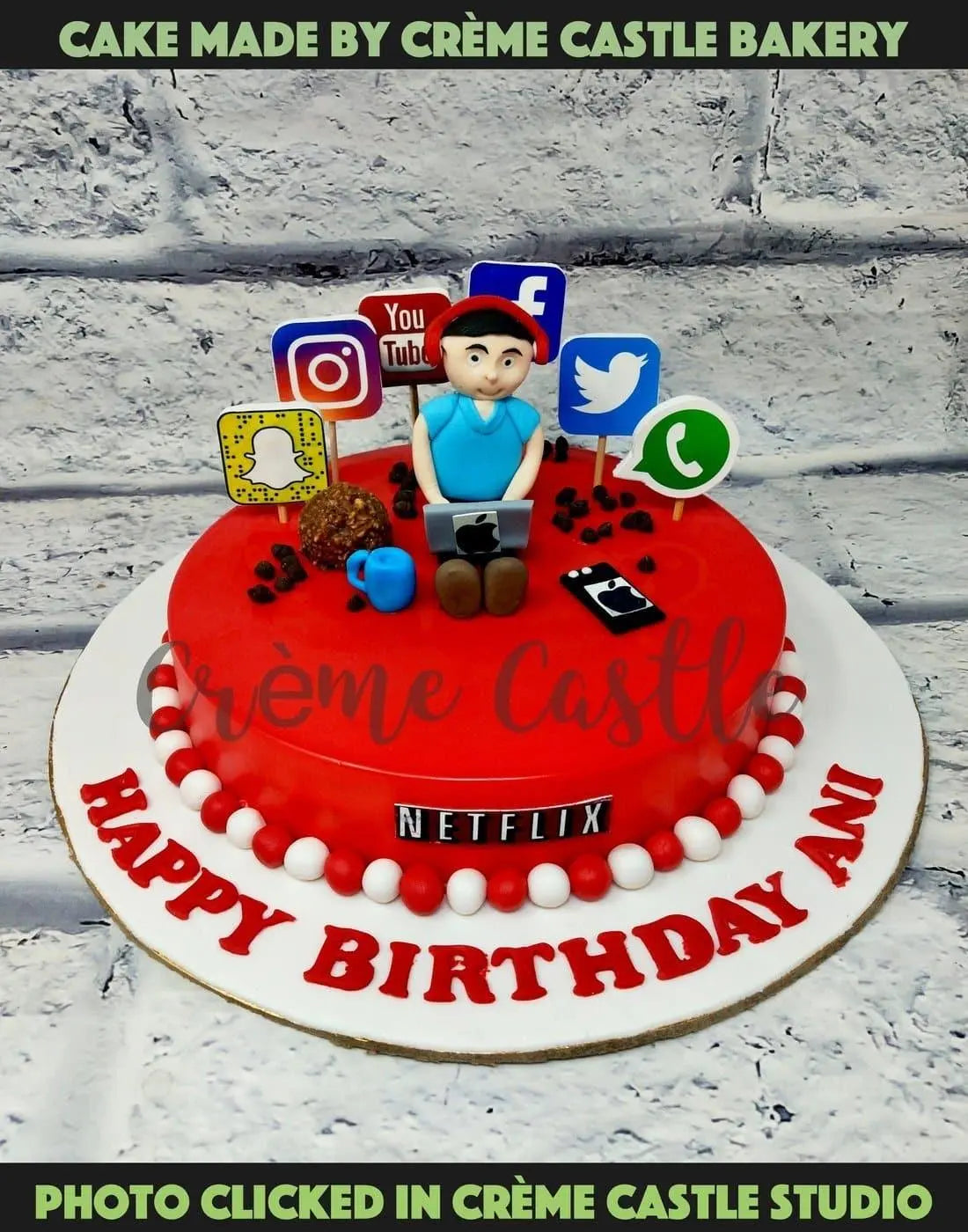 Red Social Media Cake - Creme Castle