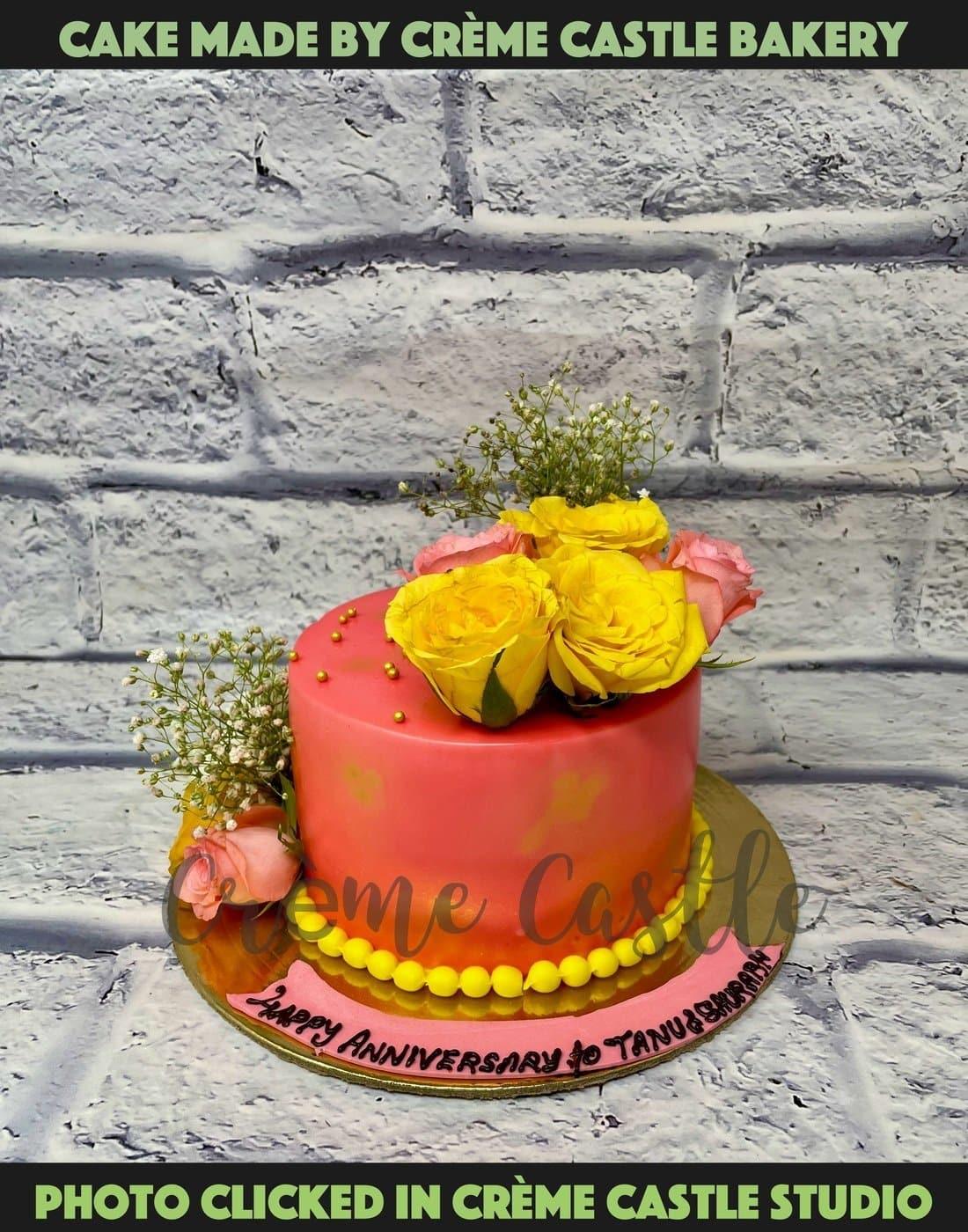 Real Flower Bunch Cake. Customized Bakery Near Me. Noida & Gurgaon