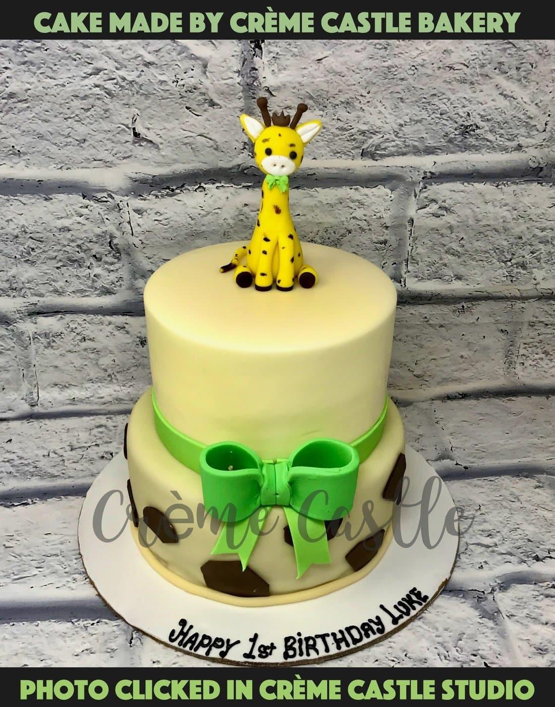 Giraffe Tier Cake - Creme Castle