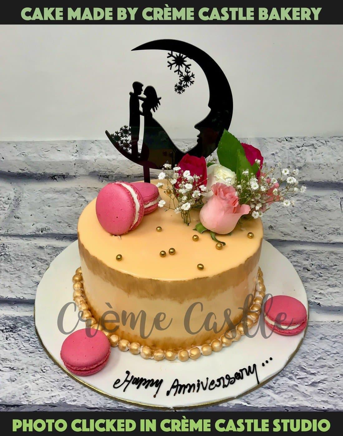 Macaroon Floral Cake - Creme Castle