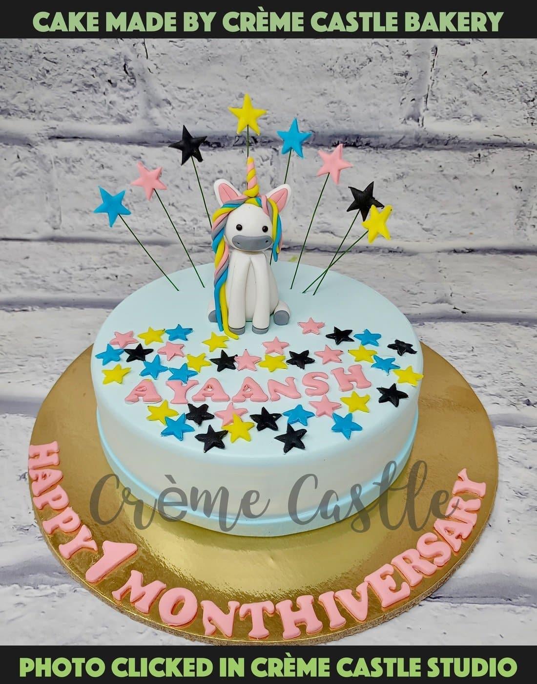 Pony Blue Cake - Creme Castle
