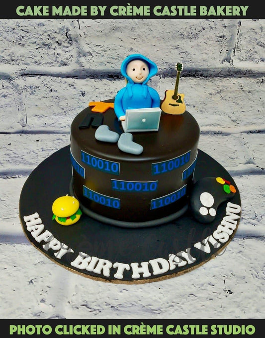 Guitarist Hacker Cake - Creme Castle