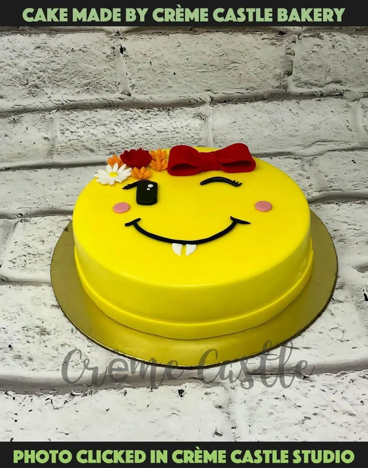 Emoticon Bow Design Cake - Creme Castle