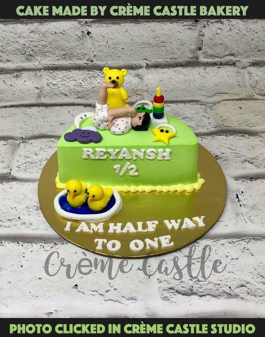 Semi Duck Cake Design Cake - Creme Castle