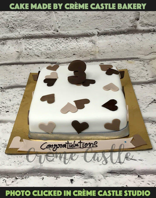 Square hearts Design Cake - Creme Castle