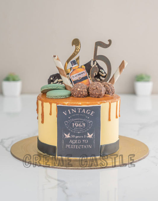 Whiskey Drip Design Cake - Creme Castle