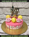 Macaroon New Years Cake