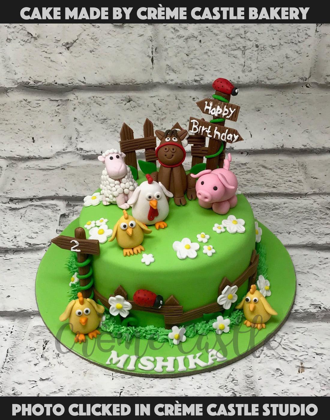 Animals Farm Cake - Creme Castle