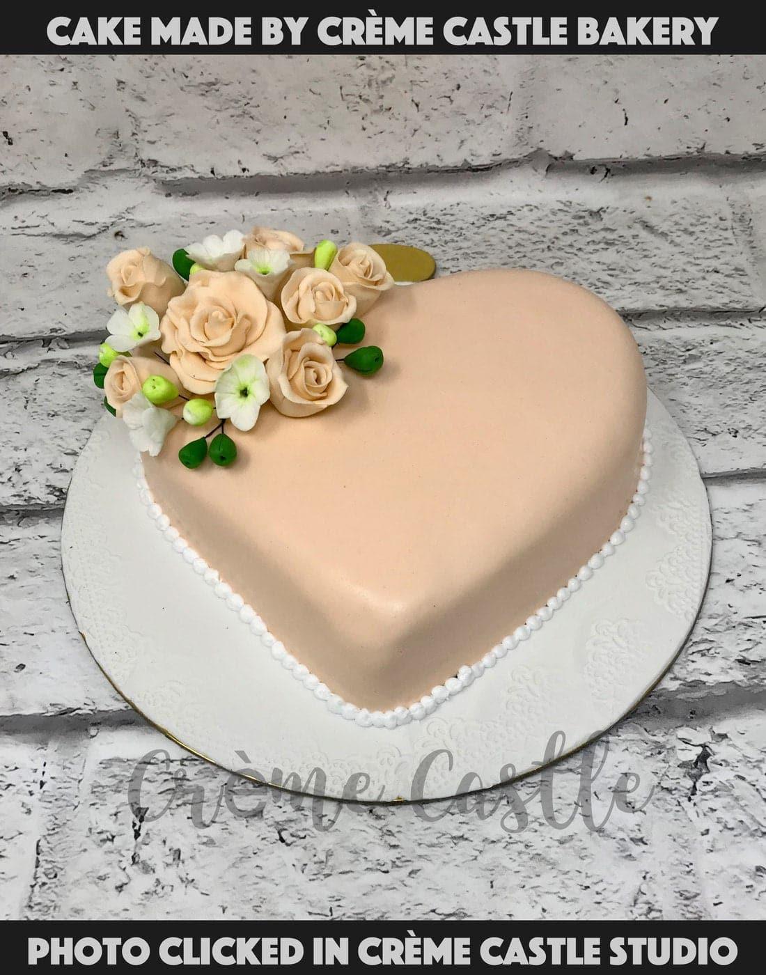 Peachy heart Cake - Creme Castle