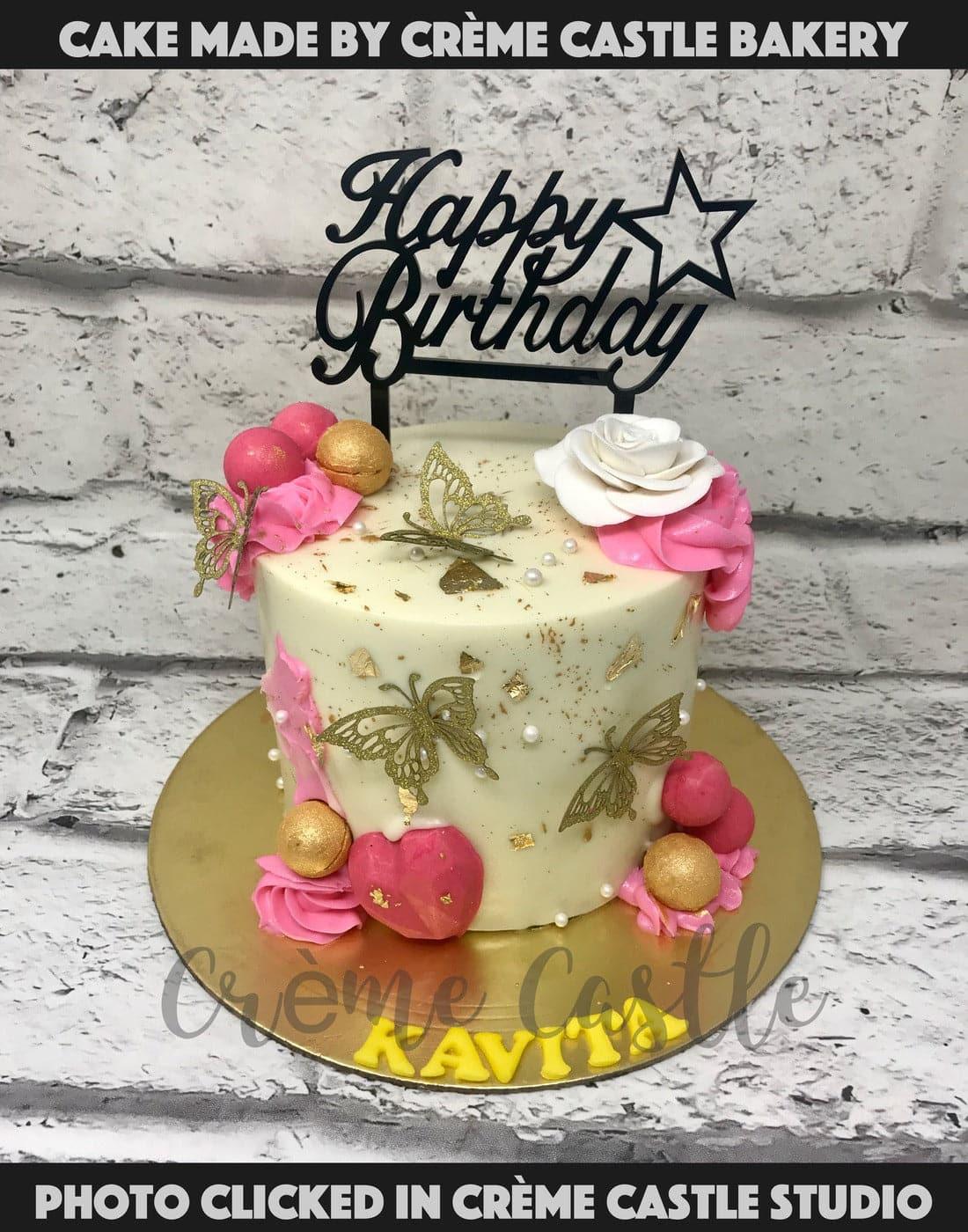 Classic Gold and hearts Cake - Creme Castle