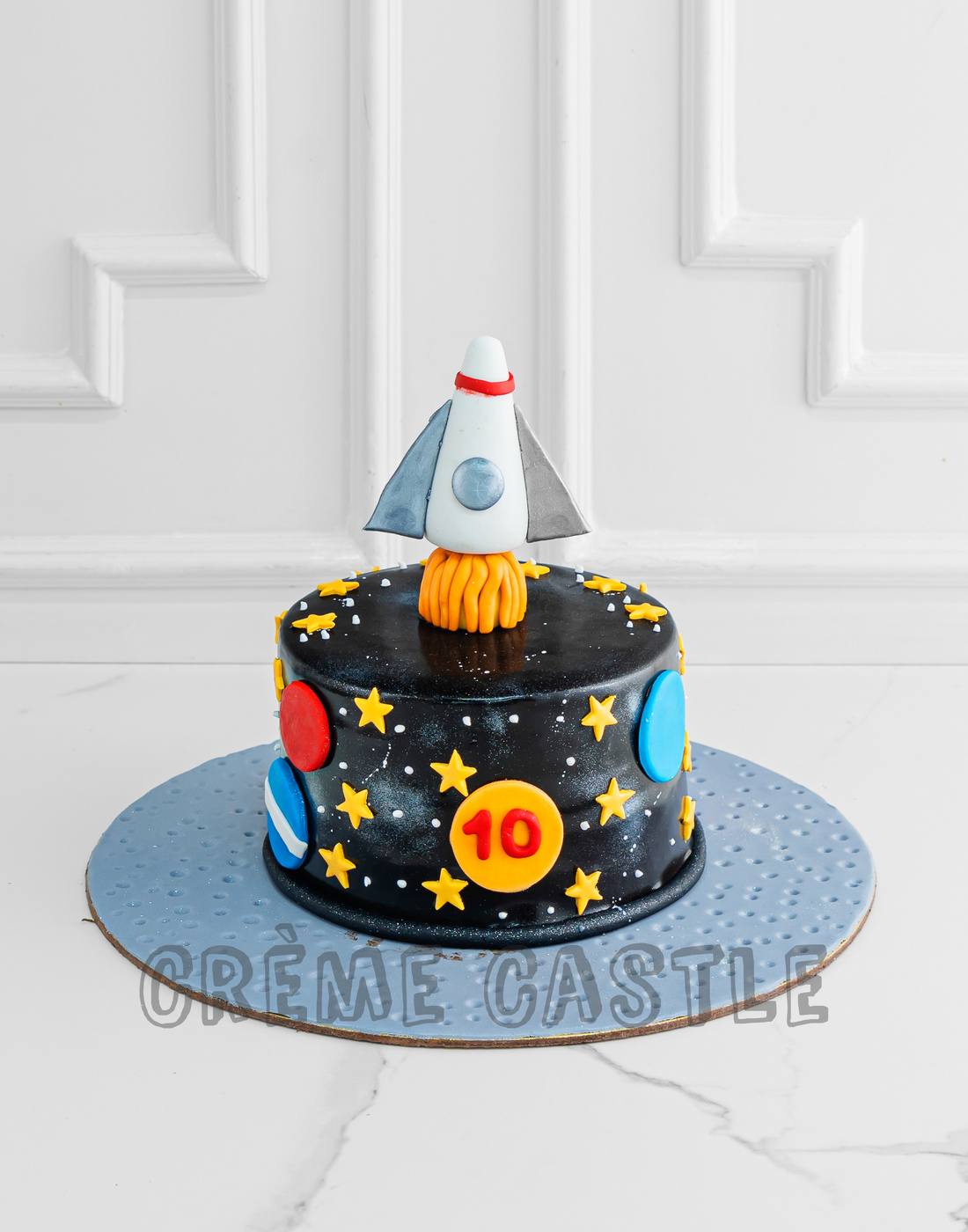 Rocket in Space Cake - Creme Castle