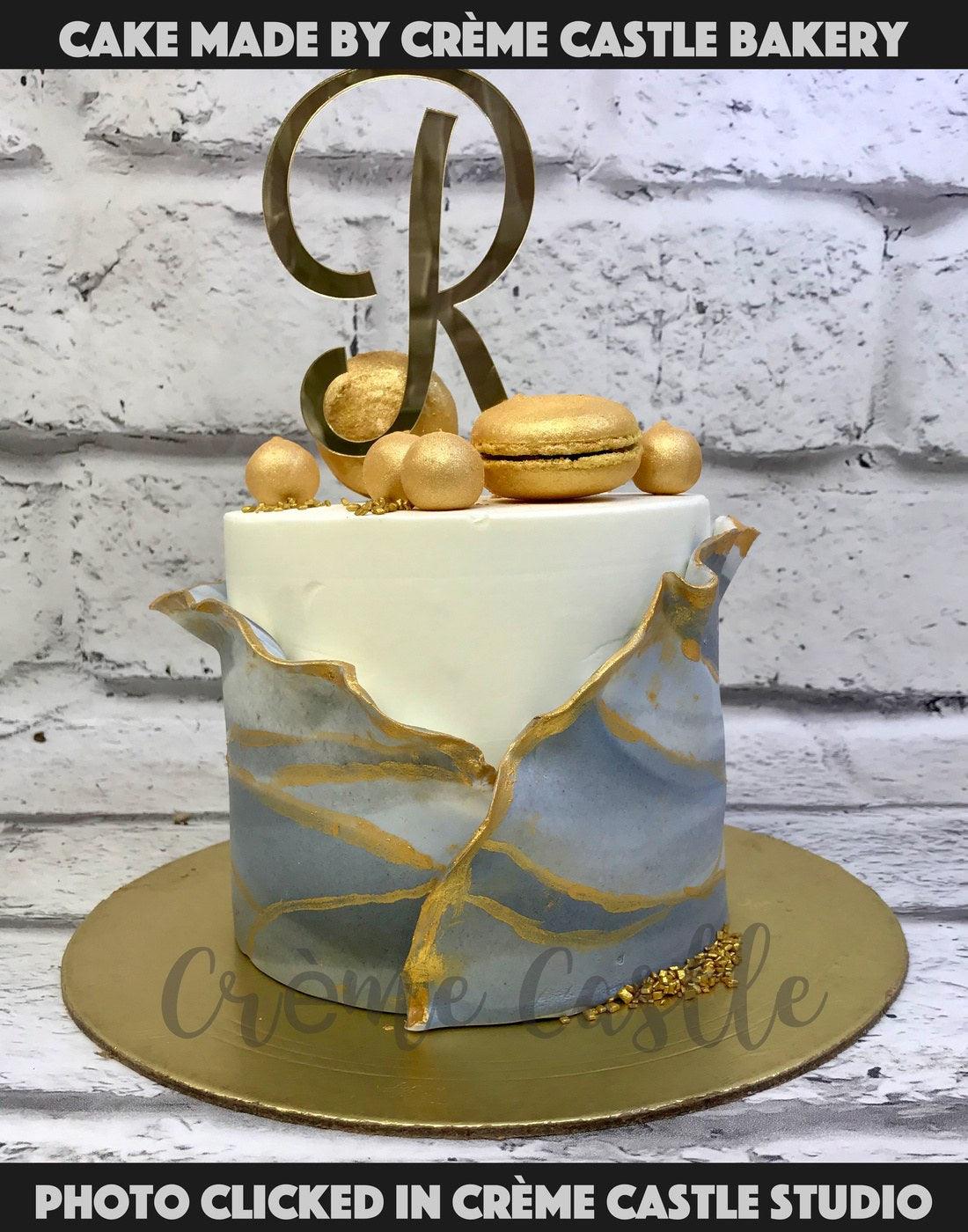 Isomalt Macaron Cake - Creme Castle