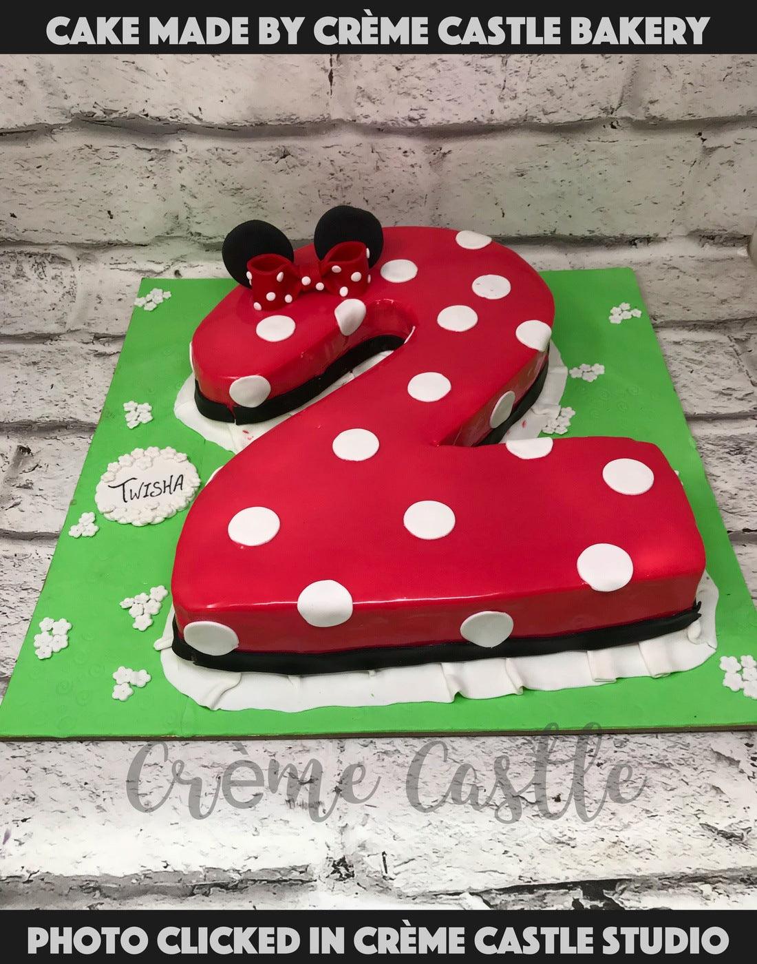 Minnie Number Shape Cake - Creme Castle