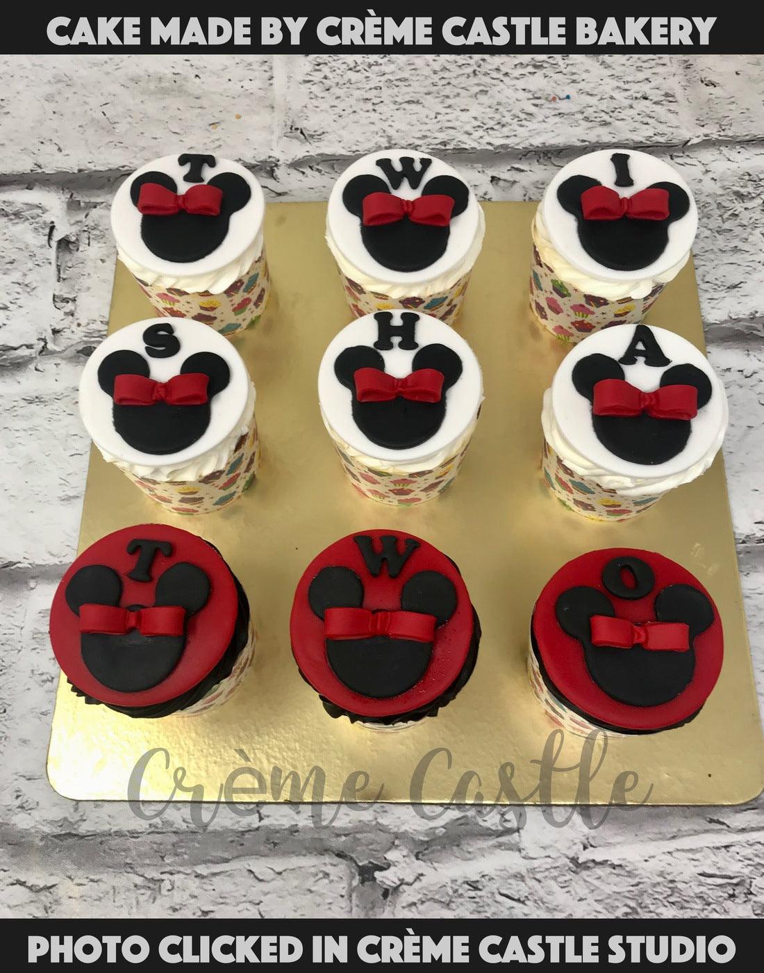 Mickey Cupcakes - Creme Castle