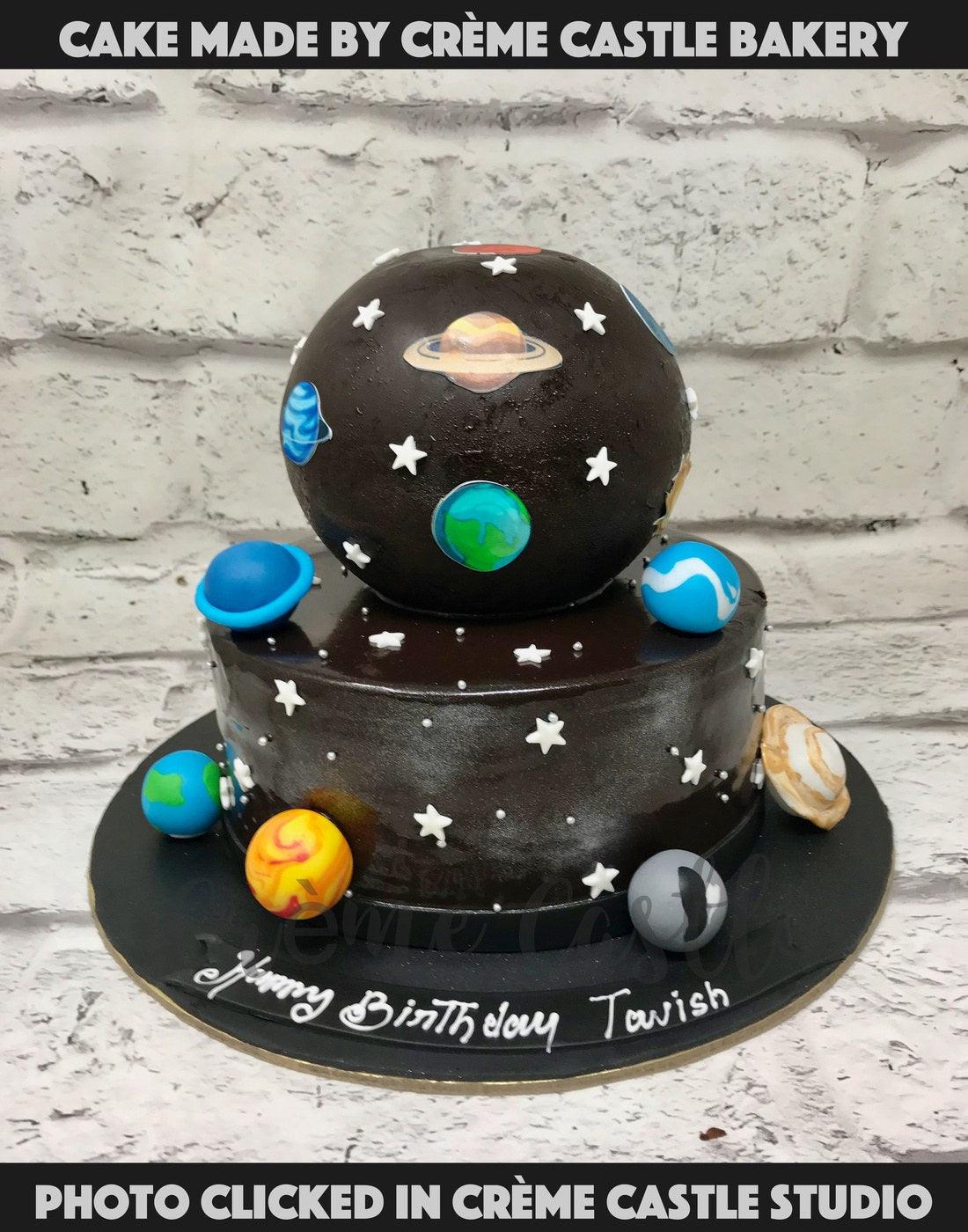 Planets and Stars Cake - Creme Castle