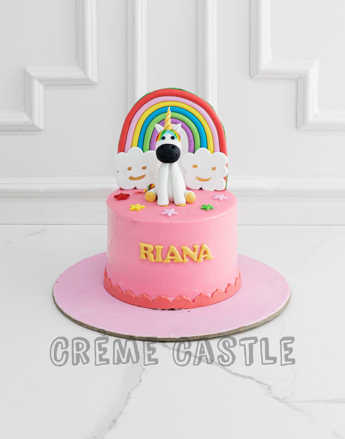 Pink Dreamland Cake - Creme Castle