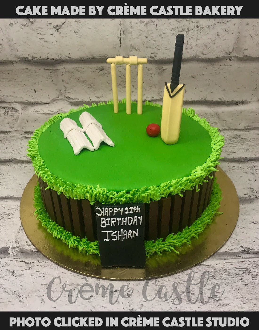 Cricket Cake with Pitch by Creme Castle