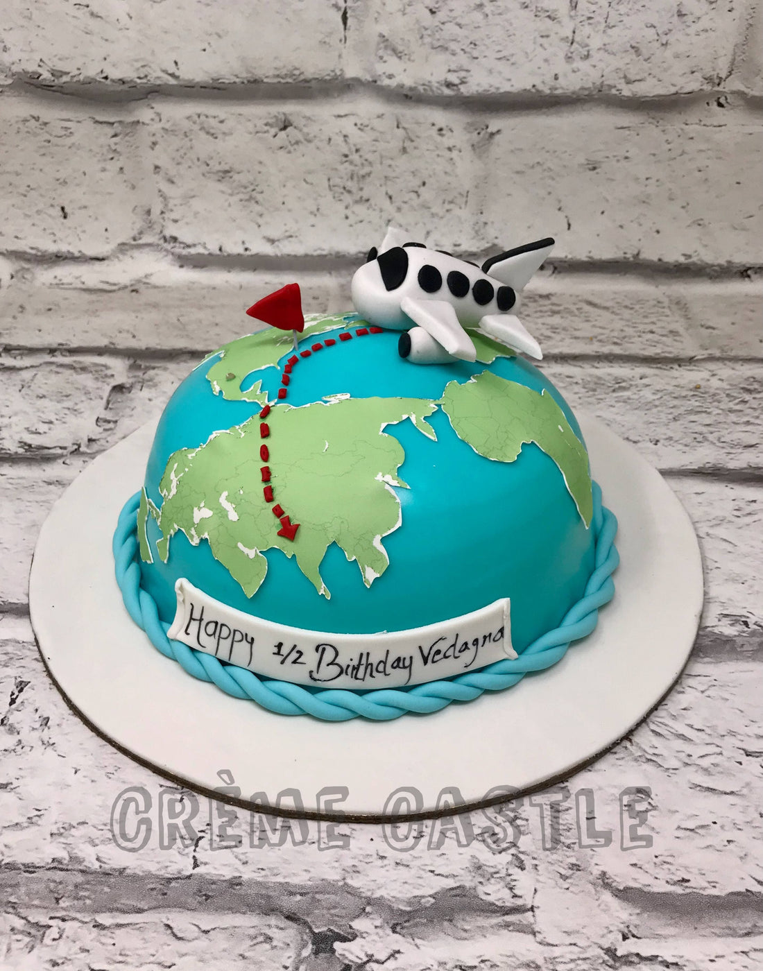 Globe Shape Travel Cake