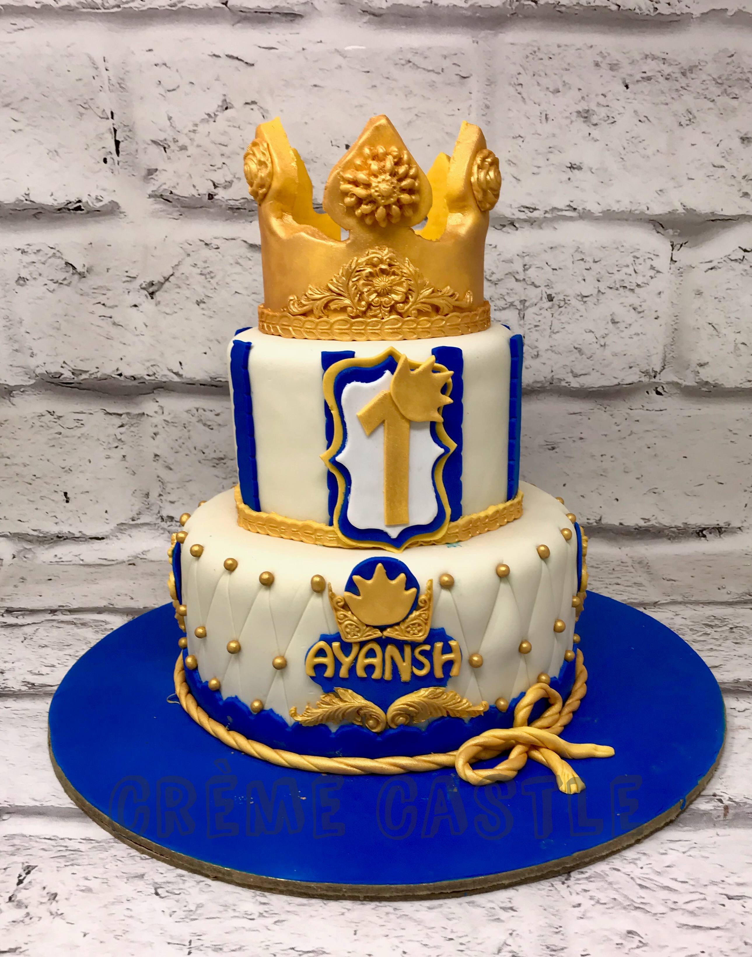 Royal Cake blue and gold, King ♔ cake | Prince cake, Gold birthday cake,  Pretty birthday cakes