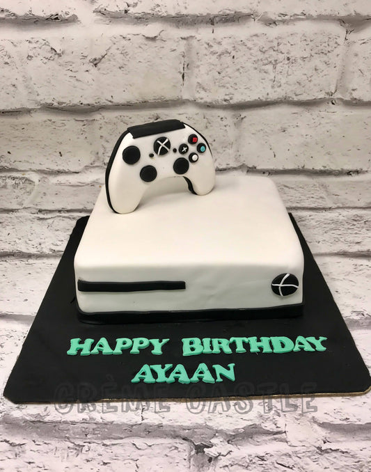 PS5 Shape Cake