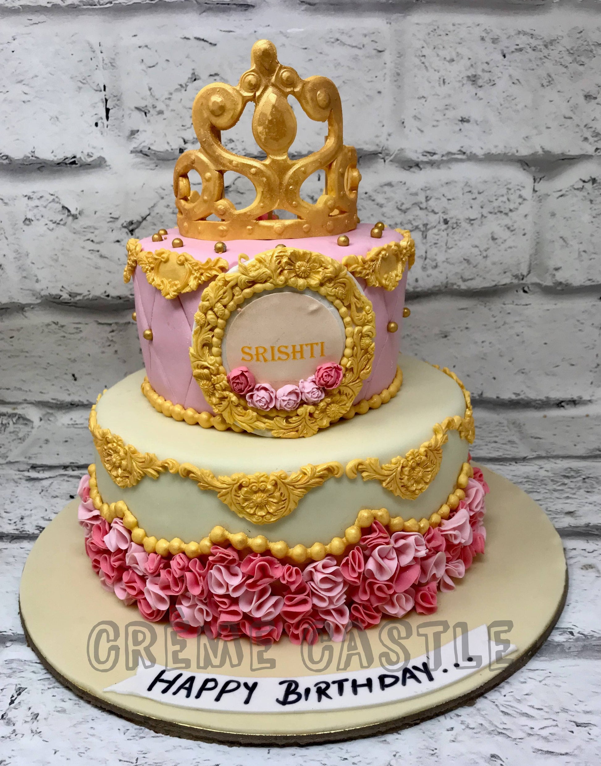 Tiara Gold Tier Cake Creme Castle